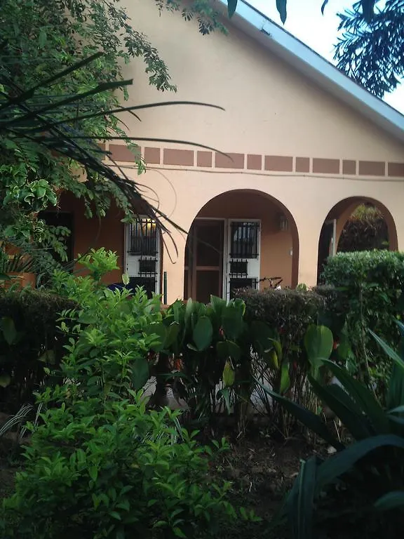 *** Konukevi J Residence Motel Entebbe Uganda