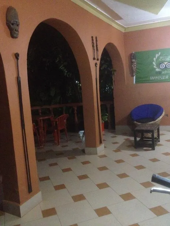Konukevi J Residence Motel Entebbe